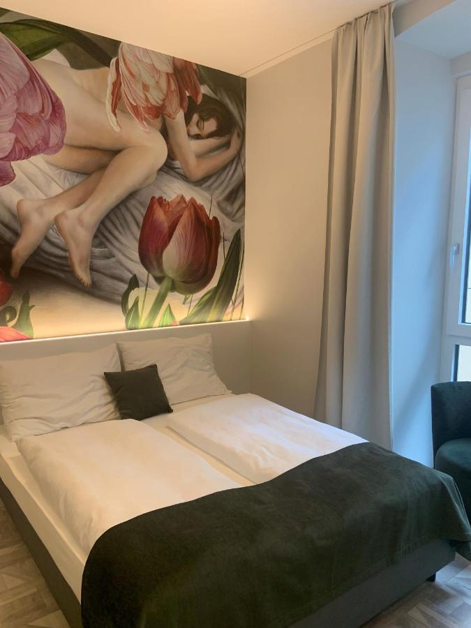 Art-Inn Design Self-Check-In-Hotel Linz Esterno foto