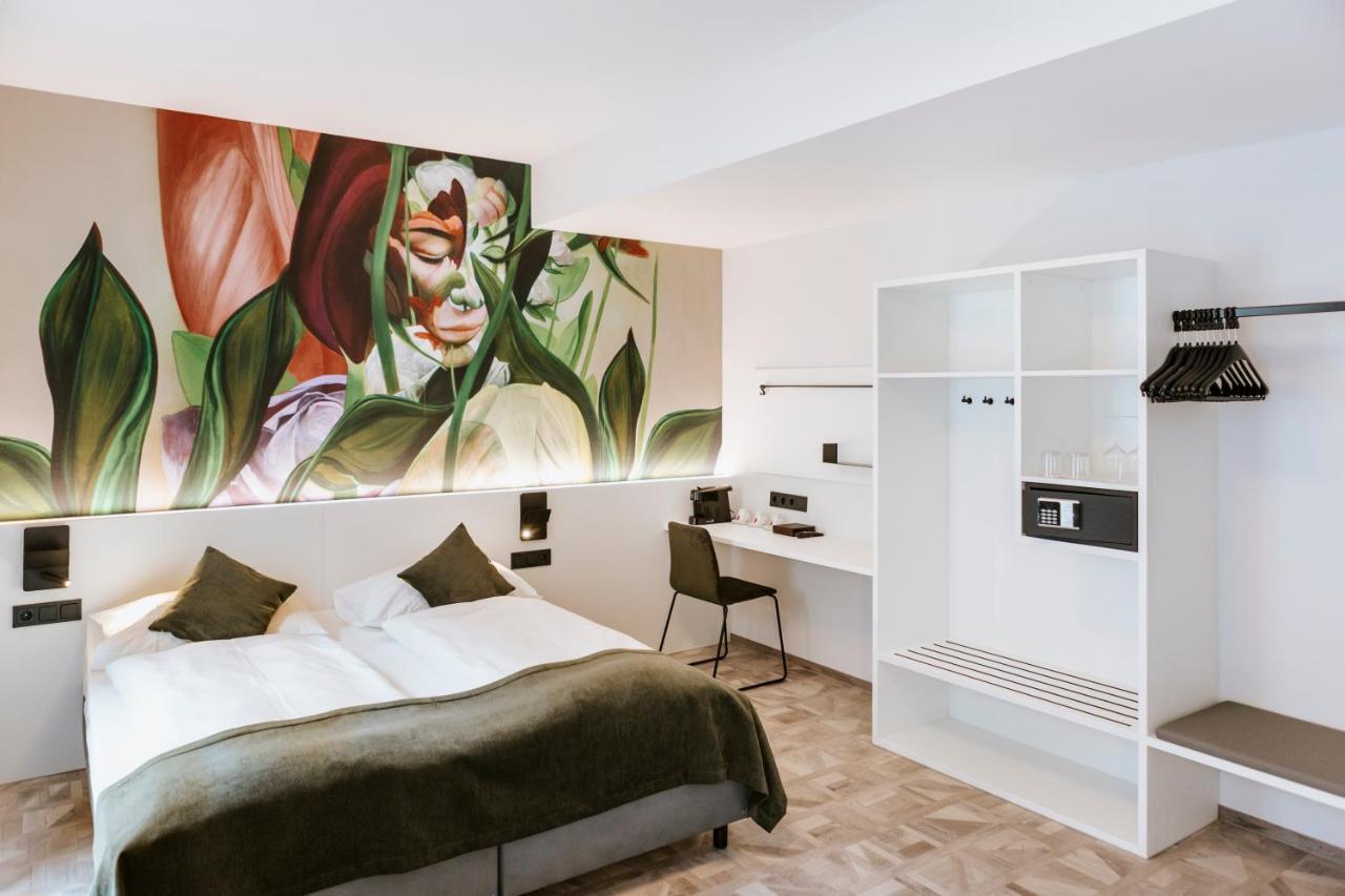 Art-Inn Design Self-Check-In-Hotel Linz Esterno foto