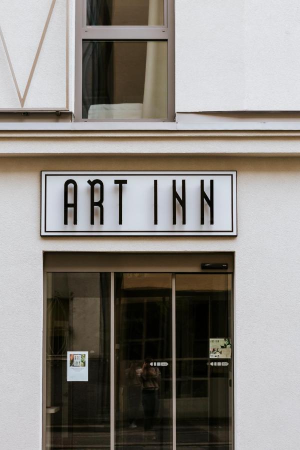 Art-Inn Design Self-Check-In-Hotel Linz Esterno foto