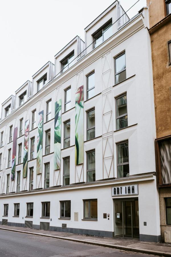 Art-Inn Design Self-Check-In-Hotel Linz Esterno foto